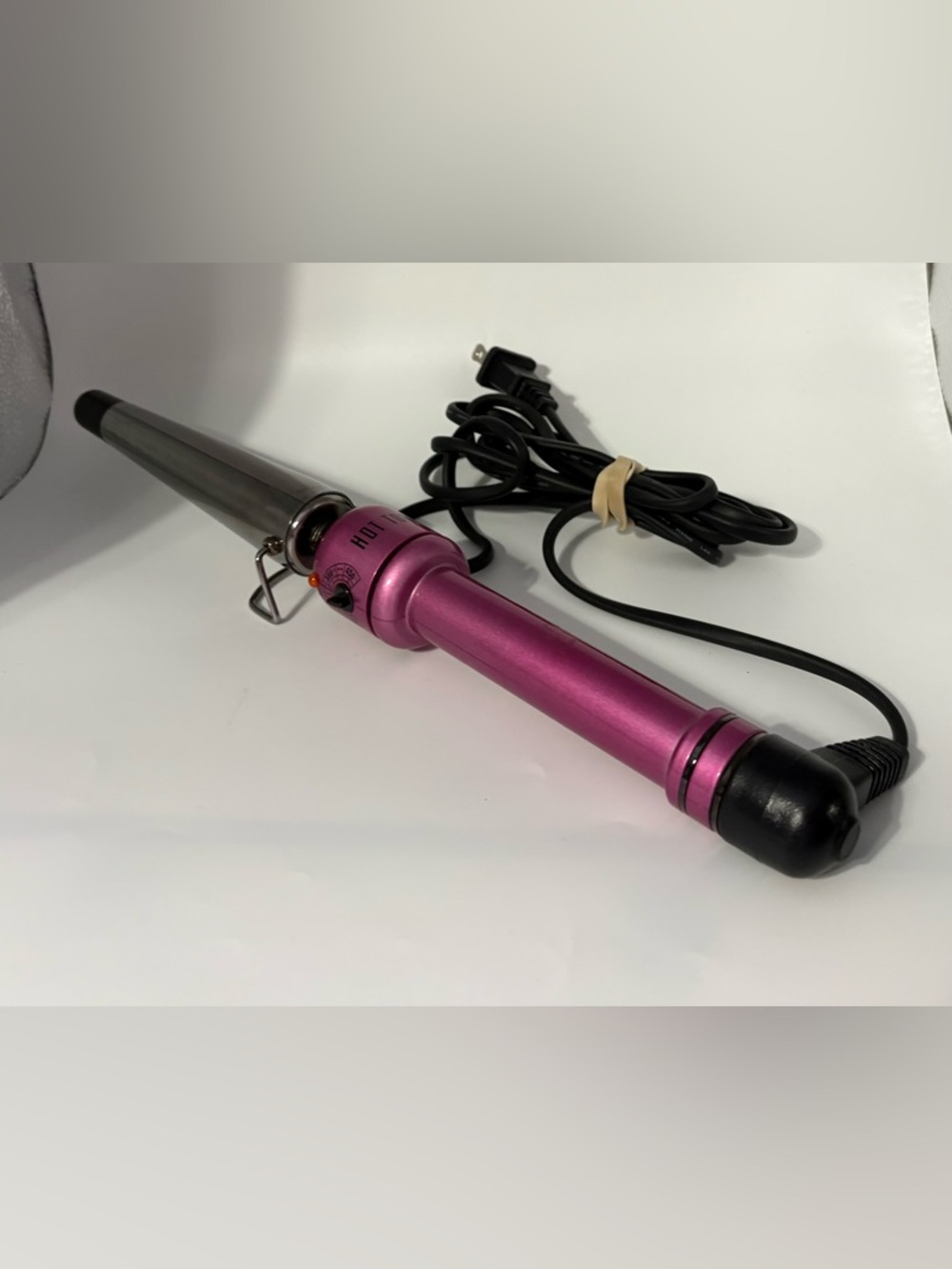 Hot Tools Pink Titanium Tapered 1” Curling Iron